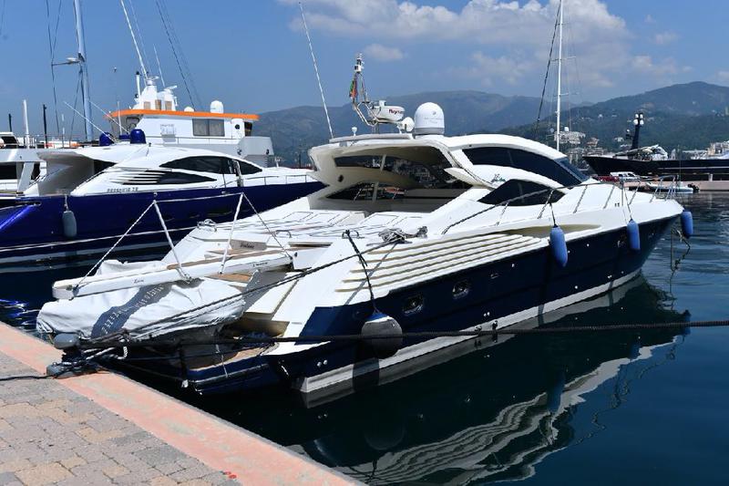 Book yachts online - motorboat - Sanico 60 - nessun nome - rent