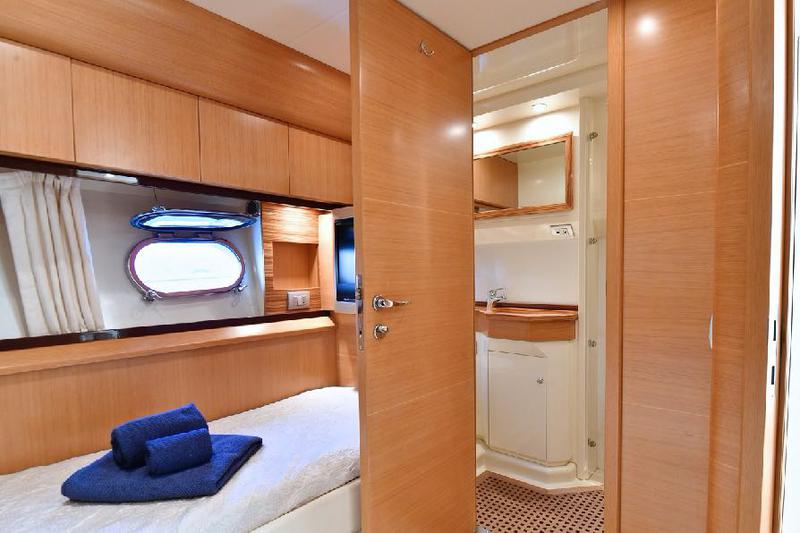 Book yachts online - motorboat - Sanico 60 - nessun nome - rent