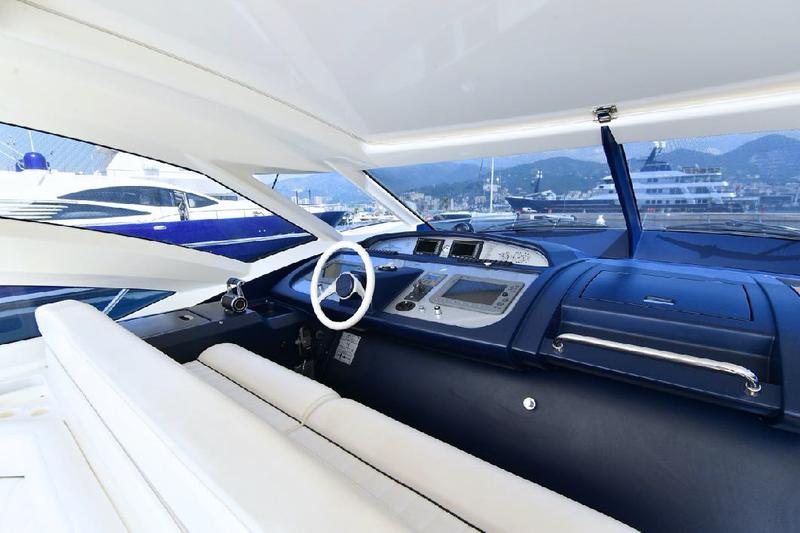 Book yachts online - motorboat - Sanico 60 - nessun nome - rent