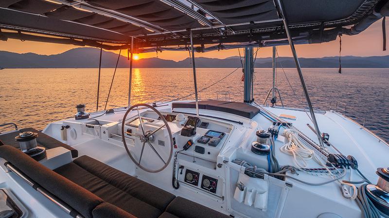 Book yachts online - catamaran - Lagoon 500 - Zee - Refit 2020  - rent