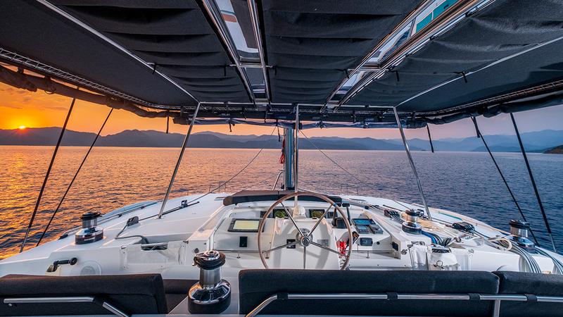 Book yachts online - catamaran - Lagoon 500 - Zee - Refit 2020  - rent