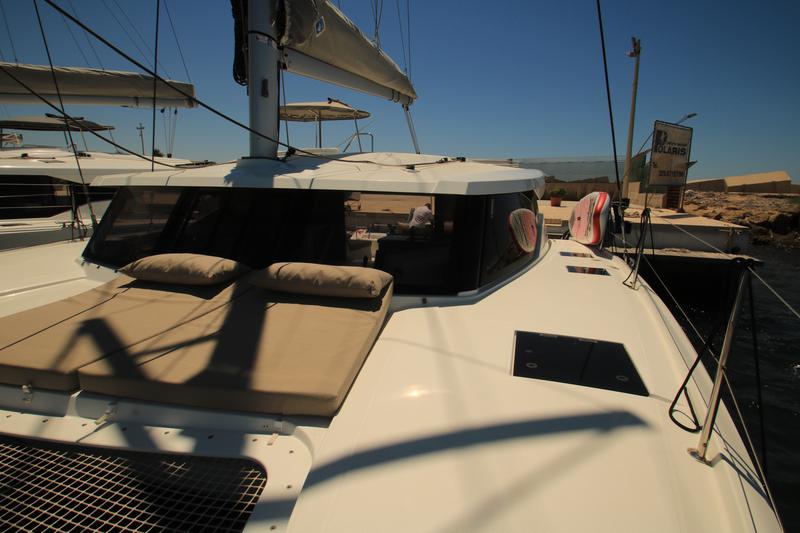 Book yachts online - catamaran - Fountaine Pajot Lucia 40 - Lipara (Ac+Gen+Wm) - rent