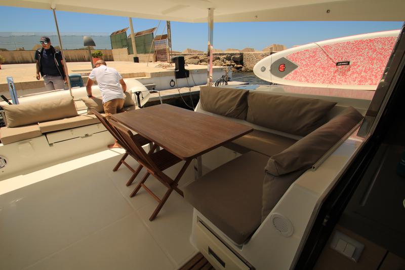 Book yachts online - catamaran - Fountaine Pajot Lucia 40 - Lipara (Ac+Gen+Wm) - rent