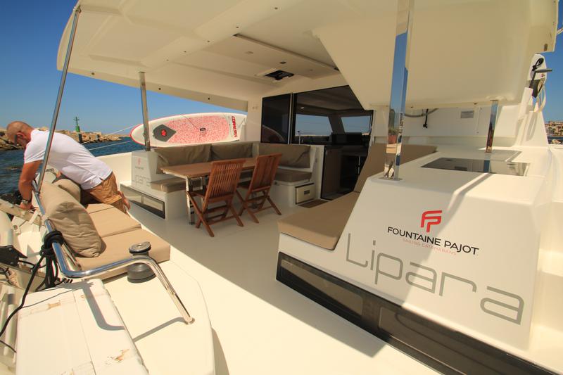 Book yachts online - catamaran - Fountaine Pajot Lucia 40 - Lipara (Ac+Gen+Wm) - rent