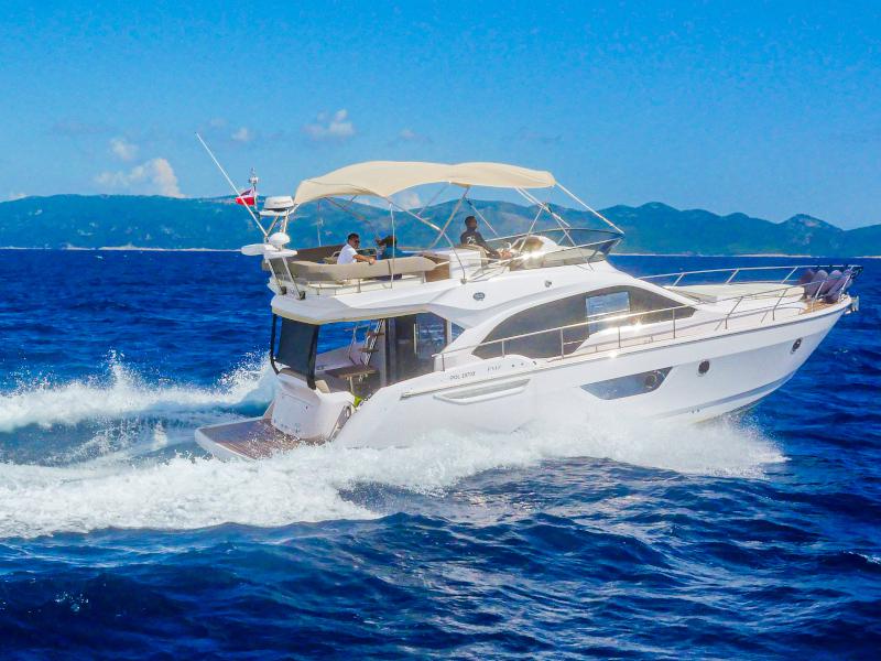 Book yachts online - motorboat - Sessa Fly 47 - Star Dust - rent