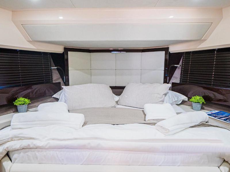 Book yachts online - motorboat - Sessa Fly 47 - Star Dust - rent