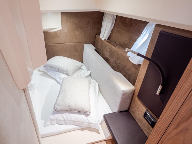 Book yachts online - motorboat - Sessa C35 - Jupika - rent