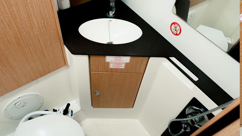 Book yachts online - sailboat - Bavaria 46 Cruiser - ISTANBUL - rent