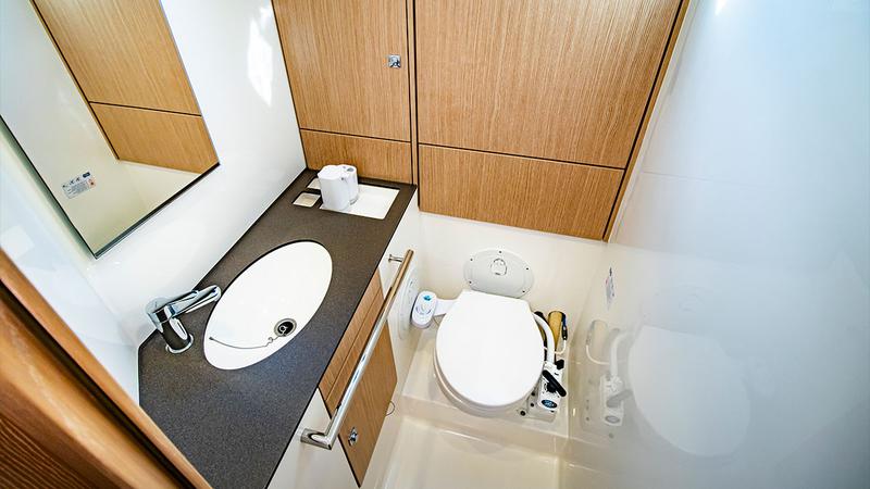Book yachts online - sailboat - Bavaria 46 Cruiser - ISTANBUL - rent