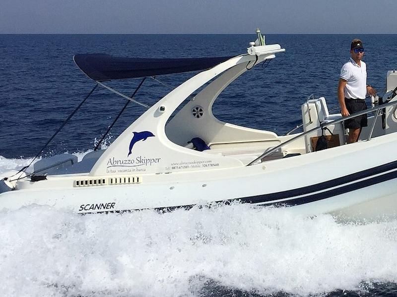 Book yachts online - motorboat - Scanner One 999 - Lidia - rent