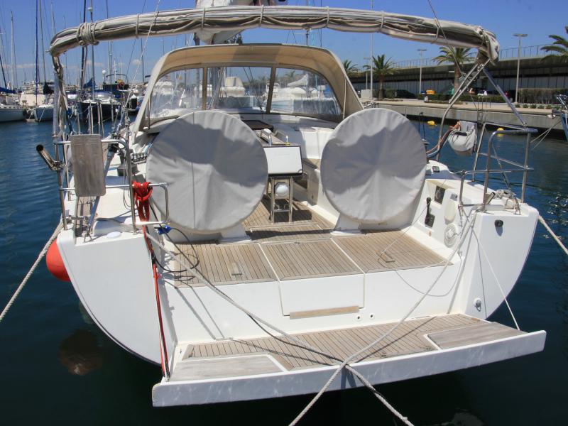 Book yachts online - sailboat - Hanse 445 - Daydream - rent