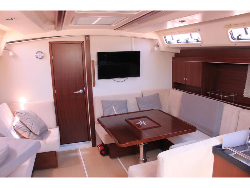 Book yachts online - sailboat - Hanse 445 - Daydream - rent