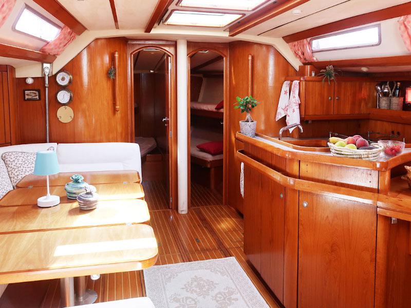 Book yachts online - sailboat - Sun Odyssey 51 - CHIA - rent