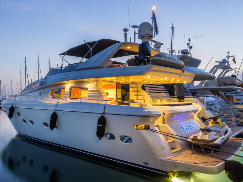 Book yachts online - motorboat - Posillipo Technema 70 - Amoraki - rent