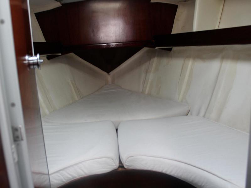 Book yachts online - sailboat - First 35 S5 - Diva - rent