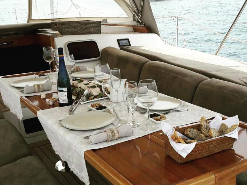 Book yachts online - sailboat - De Schepper 83 - Noheea - rent
