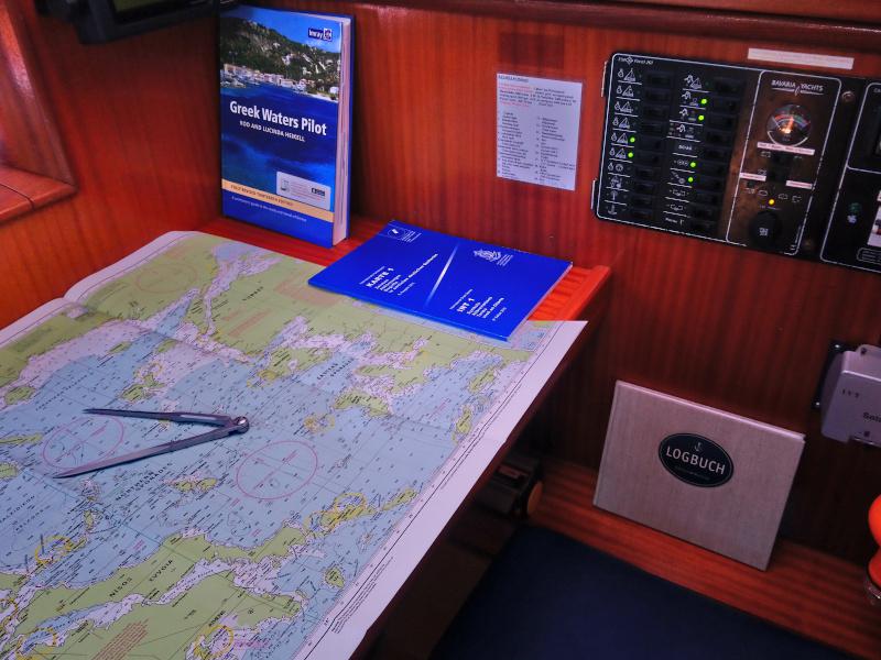 Book yachts online - sailboat - Bavaria 44 - Meltemi - rent