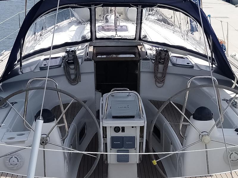 Book yachts online - sailboat - Bavaria 44 - Meltemi - rent
