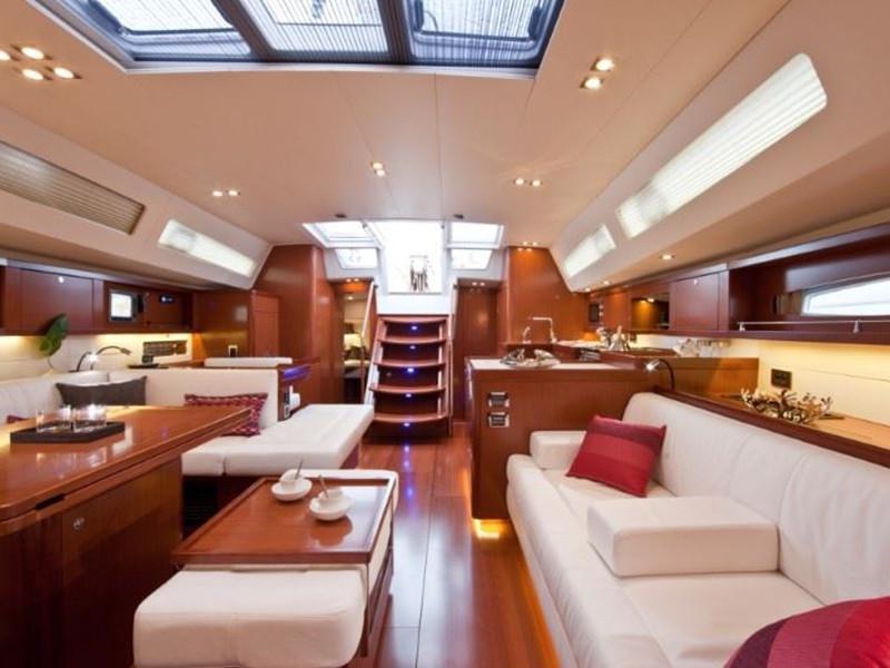 Book yachts online - sailboat - Oceanis 58 - Queen Axiera (crewed) - rent