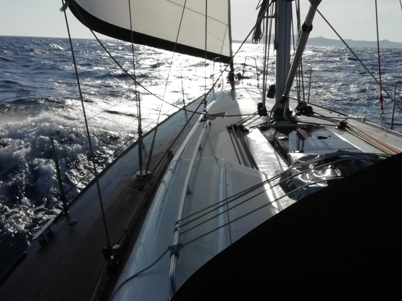 Book yachts online - sailboat - Salona 44 - Sousouni - rent