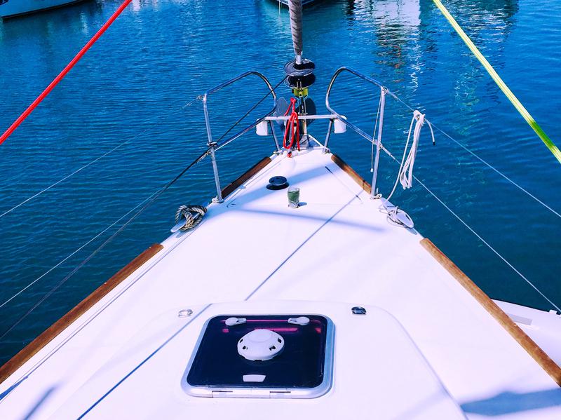 Book yachts online - sailboat - Oceanis 43 - Beauty L | Electric Toilets | Solar Panels - rent