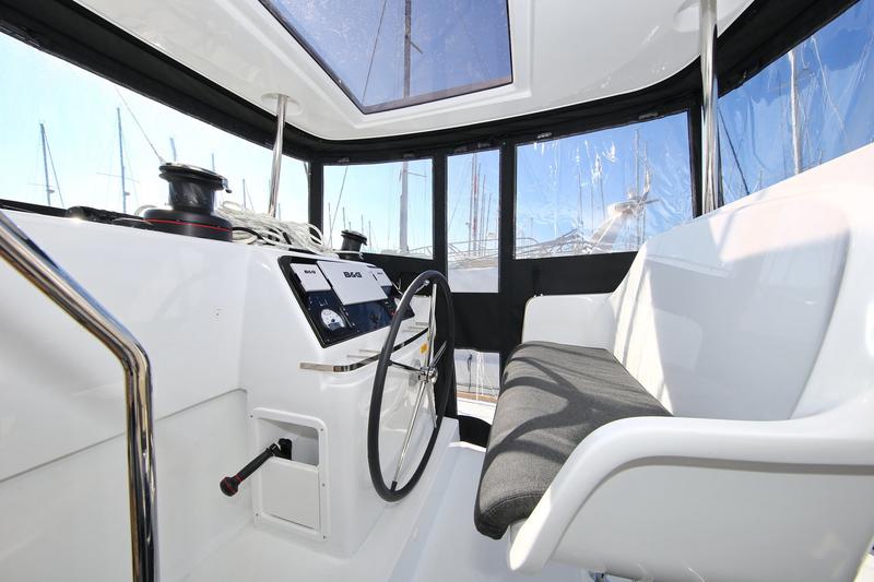 Book yachts online - catamaran - Lagoon 450 Sport - Elenya - rent