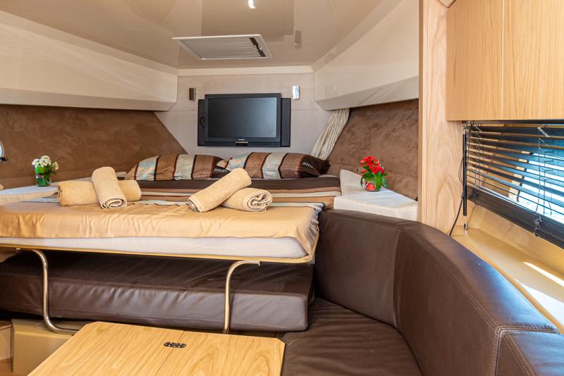 Book yachts online - motorboat - Sessa C35 - Ela - rent