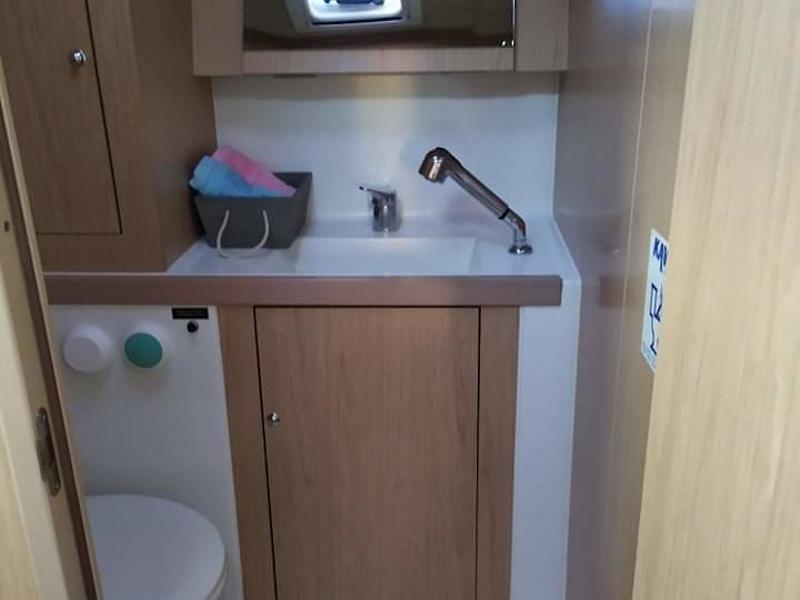 Book yachts online - sailboat - Oceanis 41.1 - KOS 41.4 - rent