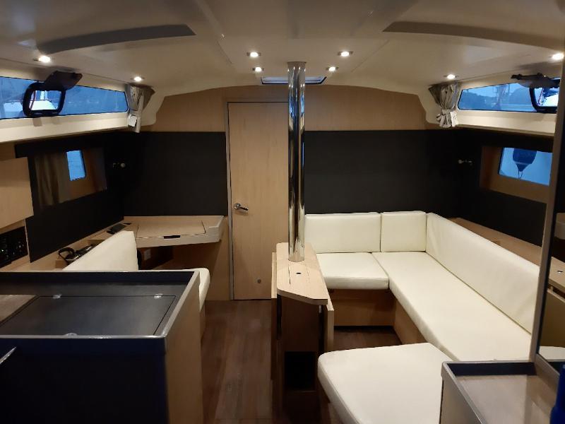 Book yachts online - sailboat - Oceanis 41.1 - KOS 41.4 - rent