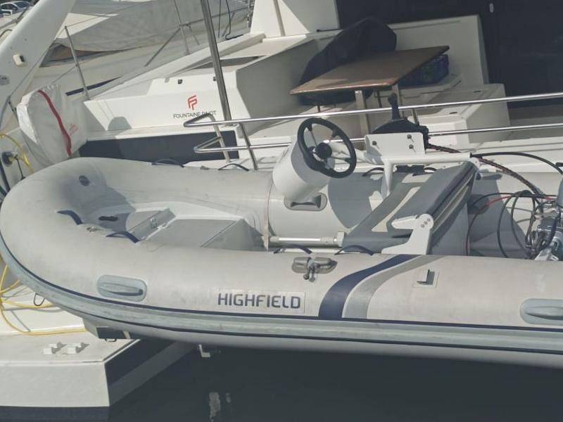 Book yachts online - catamaran - Astréa 42 - Grace - rent