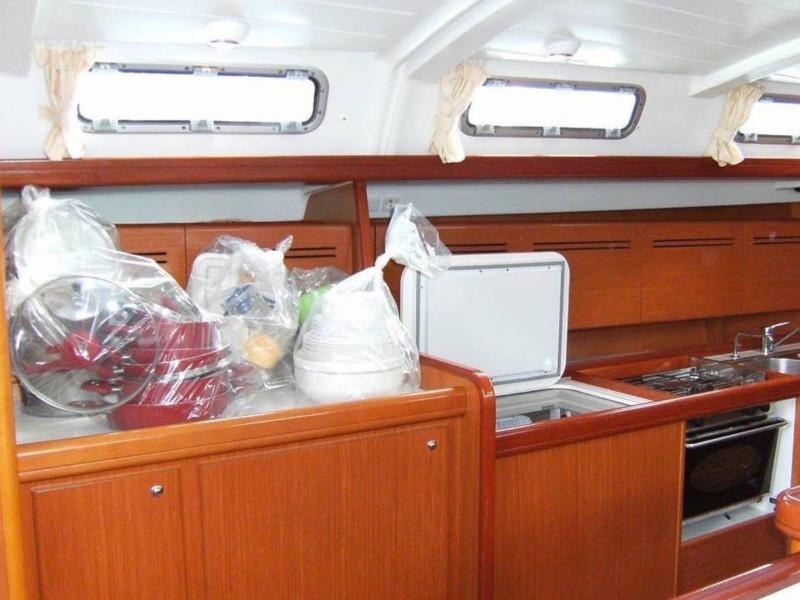 Book yachts online - sailboat - Cyclades 50.4 - C'est la vie  - rent