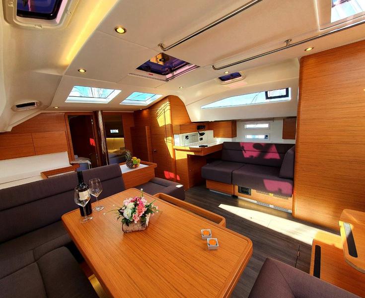 Book yachts online - sailboat - Elan 50 Impression - SUZY - rent