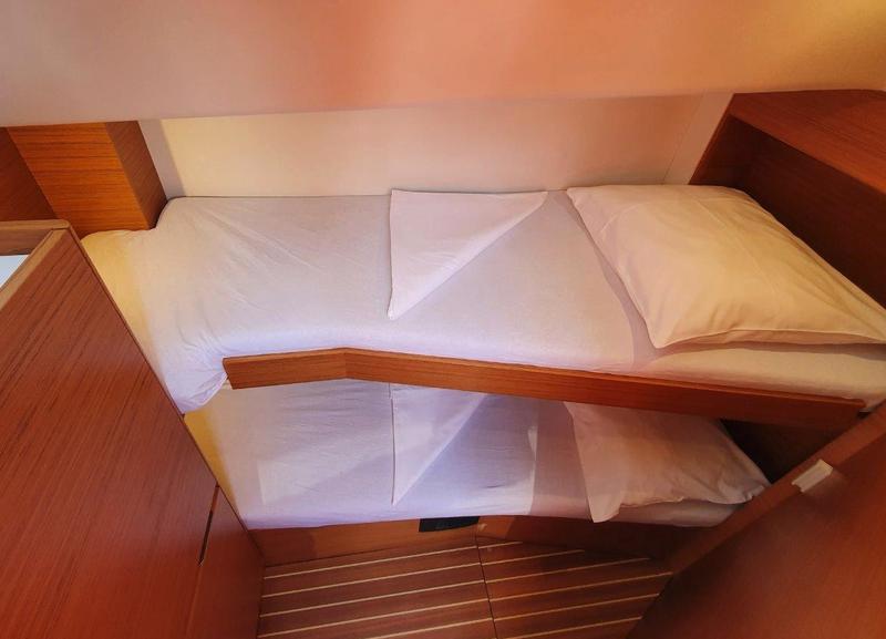 Book yachts online - sailboat - Elan 50 Impression - SUZY - rent