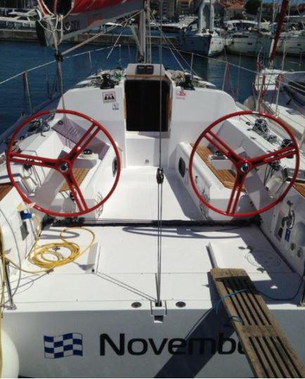 Book yachts online - sailboat - Elan 350 - NOVEMBER - rent