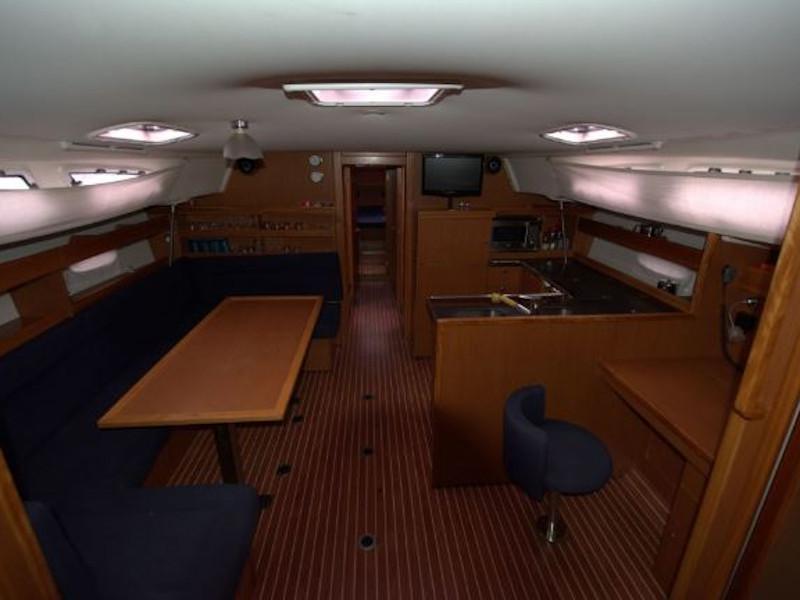 Book yachts online - sailboat - Bavaria 51 Cruiser - SR IV  - rent