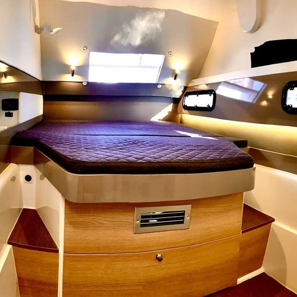 Book yachts online - catamaran - Bali 4.1 - Georg) (A/C, Watermaker, Generator - rent