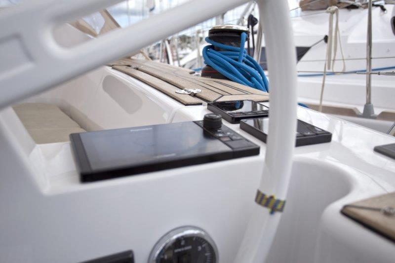 Book yachts online - sailboat - Elan 45 Impression - MIDNIGHT - rent
