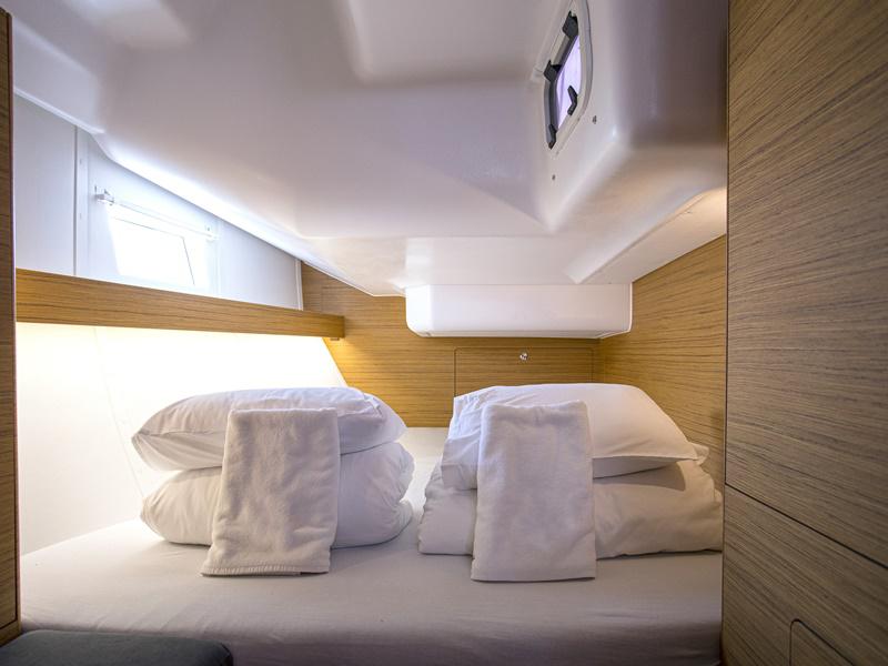 Book yachts online - sailboat - Elan 45 Impression - MONACO - rent