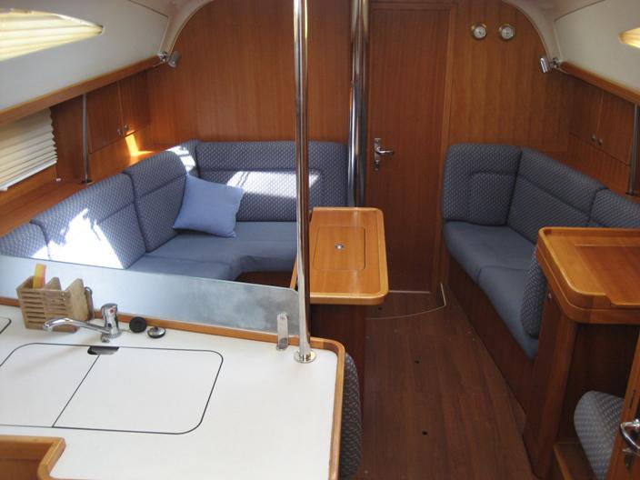 Book yachts online - sailboat - Elan 384 Impression - NAIADA bareboat - rent