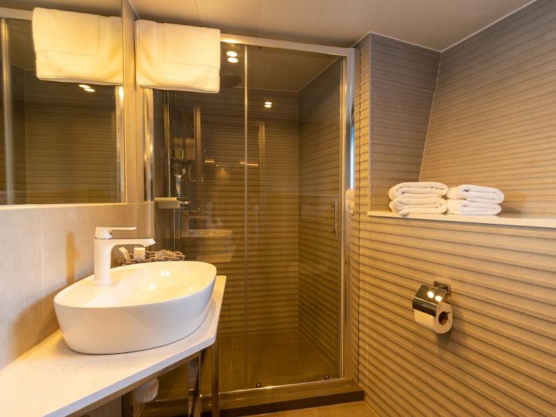 Book yachts online - other - Ohana - Ohana - rent