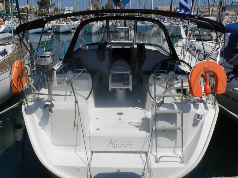 Book yachts online - sailboat - Cyclades 39.3 - Alize - rent