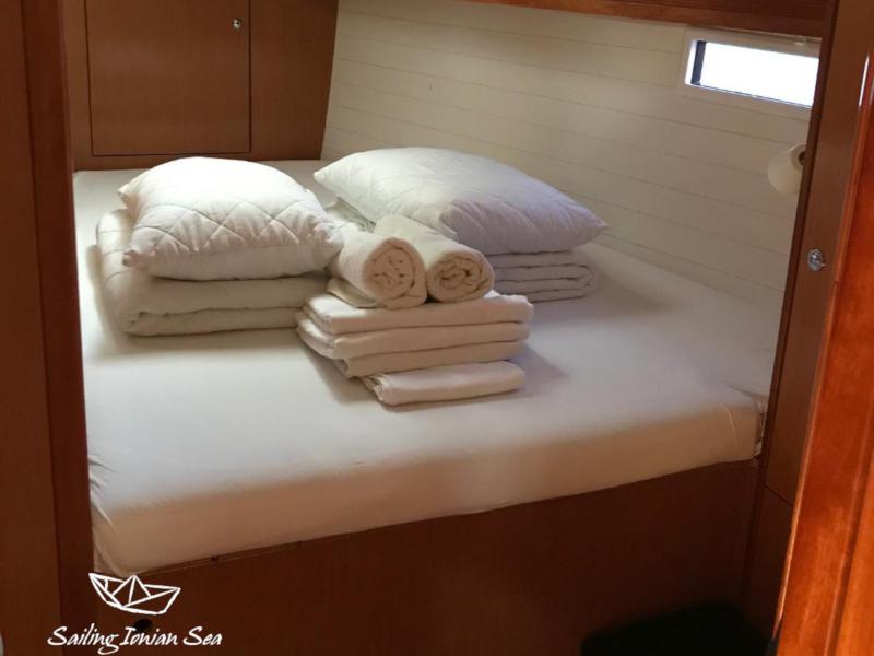 Book yachts online - sailboat - Bavaria 45 Cruiser - Midas - rent