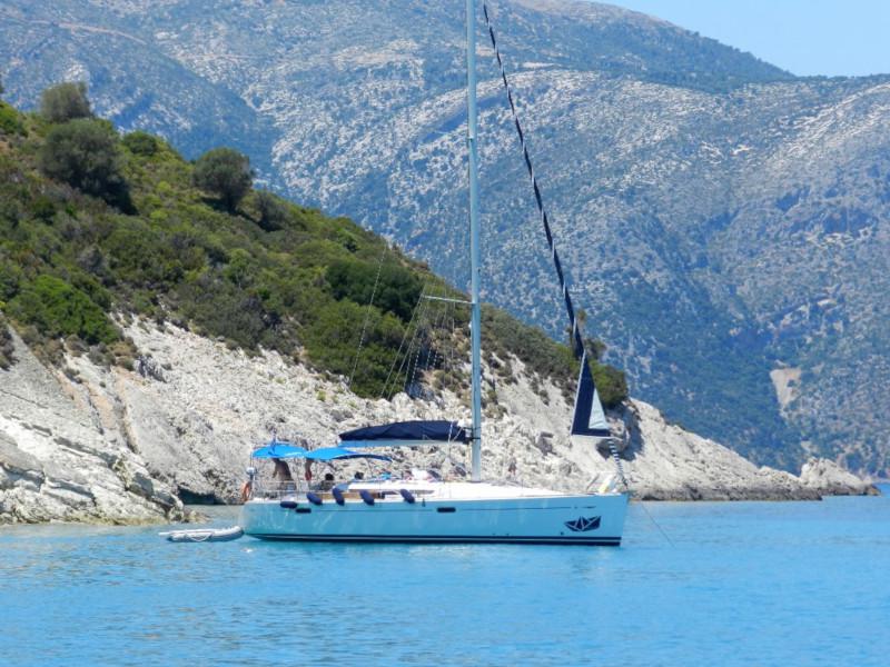 Book yachts online - sailboat - Sun Odyssey 42 i - Skiron - rent