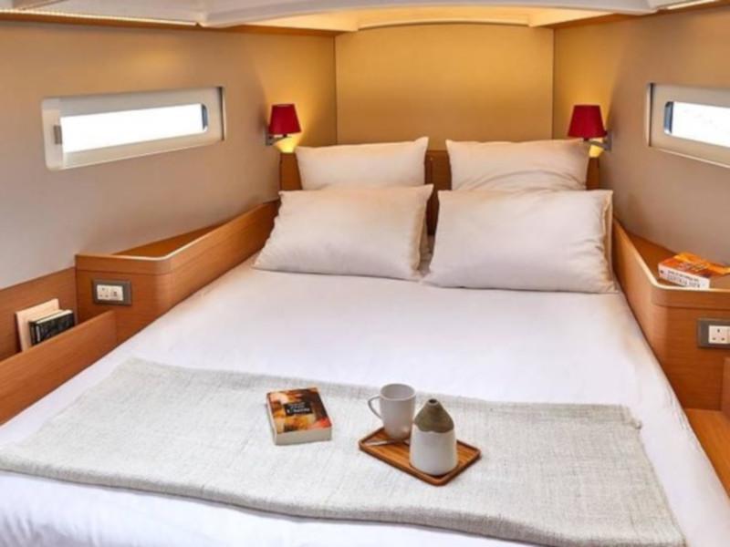 Book yachts online - sailboat - Sun Odyssey 410 - Chimera - rent