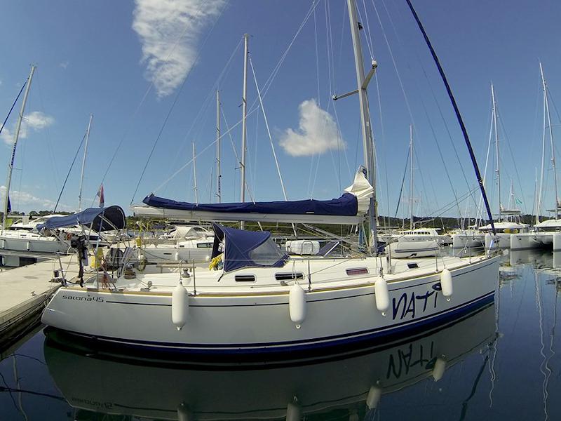 Book yachts online - sailboat - Salona 45 - Nati - rent