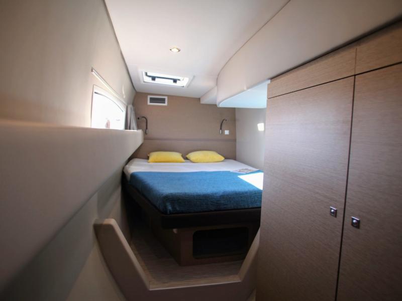 Book yachts online - catamaran - Neel 51 LOFT - L'OCTANT - rent