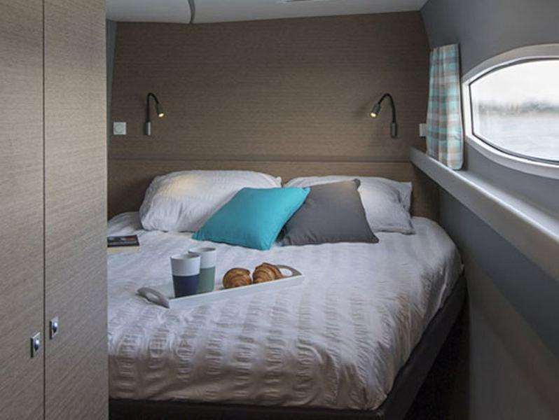 Book yachts online - catamaran - Neel 51 LOFT - L'OCTANT - rent