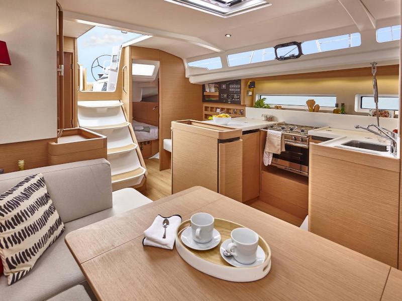 Book yachts online - sailboat - Sun Odyssey 440 - Hellenium - rent