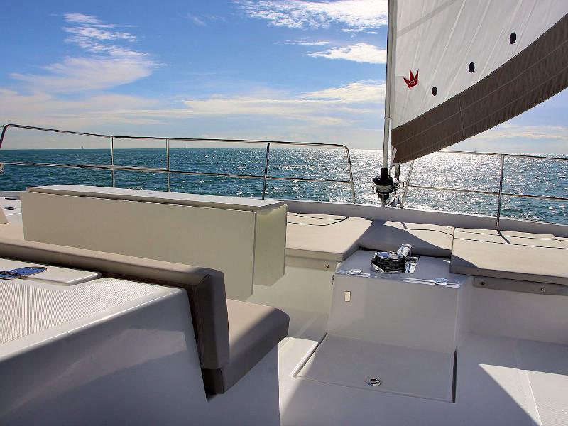 Book yachts online - catamaran - Bali 5.4. - Signature Concept - rent