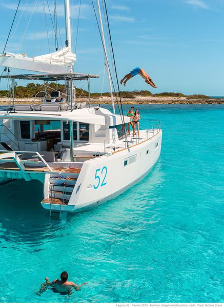 Book yachts online - catamaran - Lagoon 52 - CANTÜRK 1 - rent